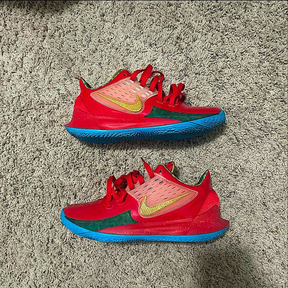 Nike Men’s Red and Blue Sneakers Mr Krabs Kyrie 2 low